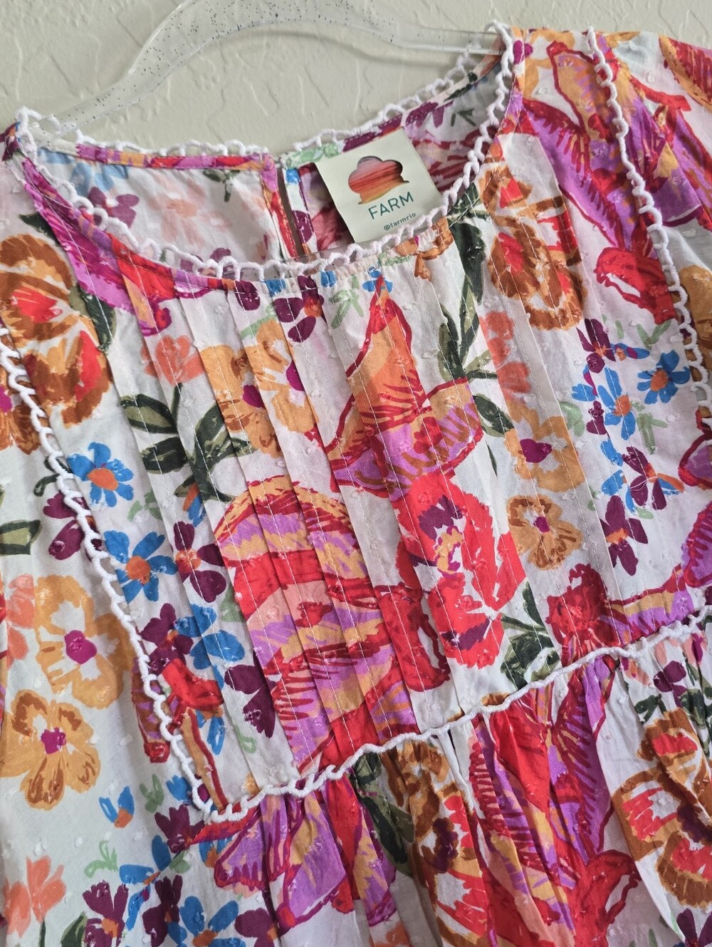 Farm Rio Spring Bananas Pom Pom Top Size Medium Tropical Floral - Picture 4 of 10